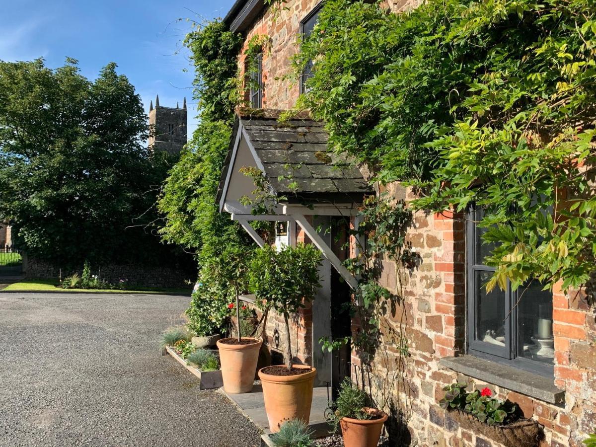 Molesworth Accommodation, Pyworthy, Devon Холсворті Екстер'єр фото